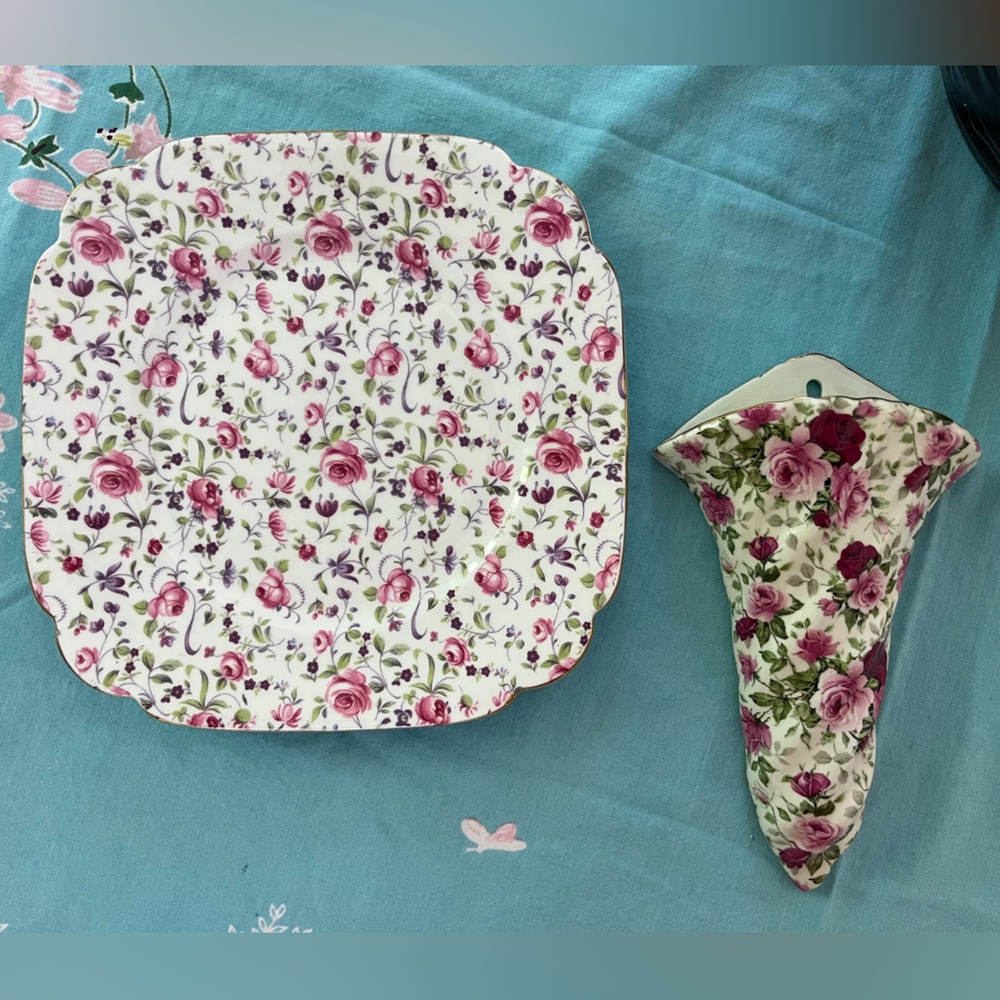 Vintage Chintz floral plate and wall pocket